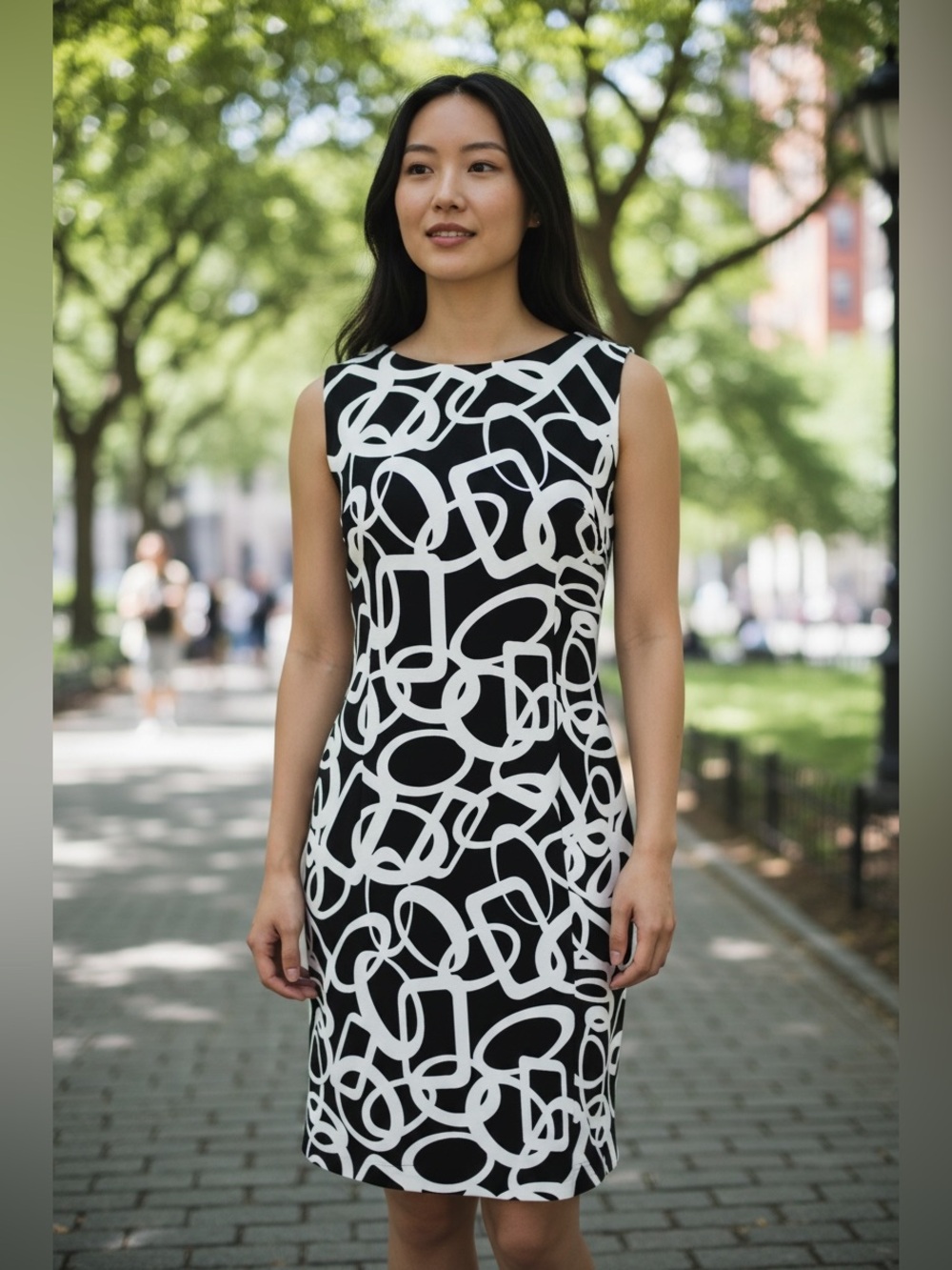 Dressbarn Black White Sheath Dress Womens 12 Sleeveless Career Knee